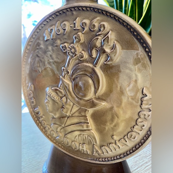 Vintage Jim Beam Whiskey Decanter, 1969, Spanish Exploration 1769 - Picture 2 of 5